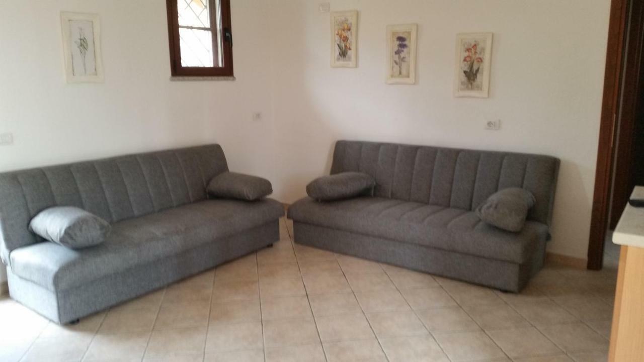 Casa Alice Apartman Budoni Kültér fotó