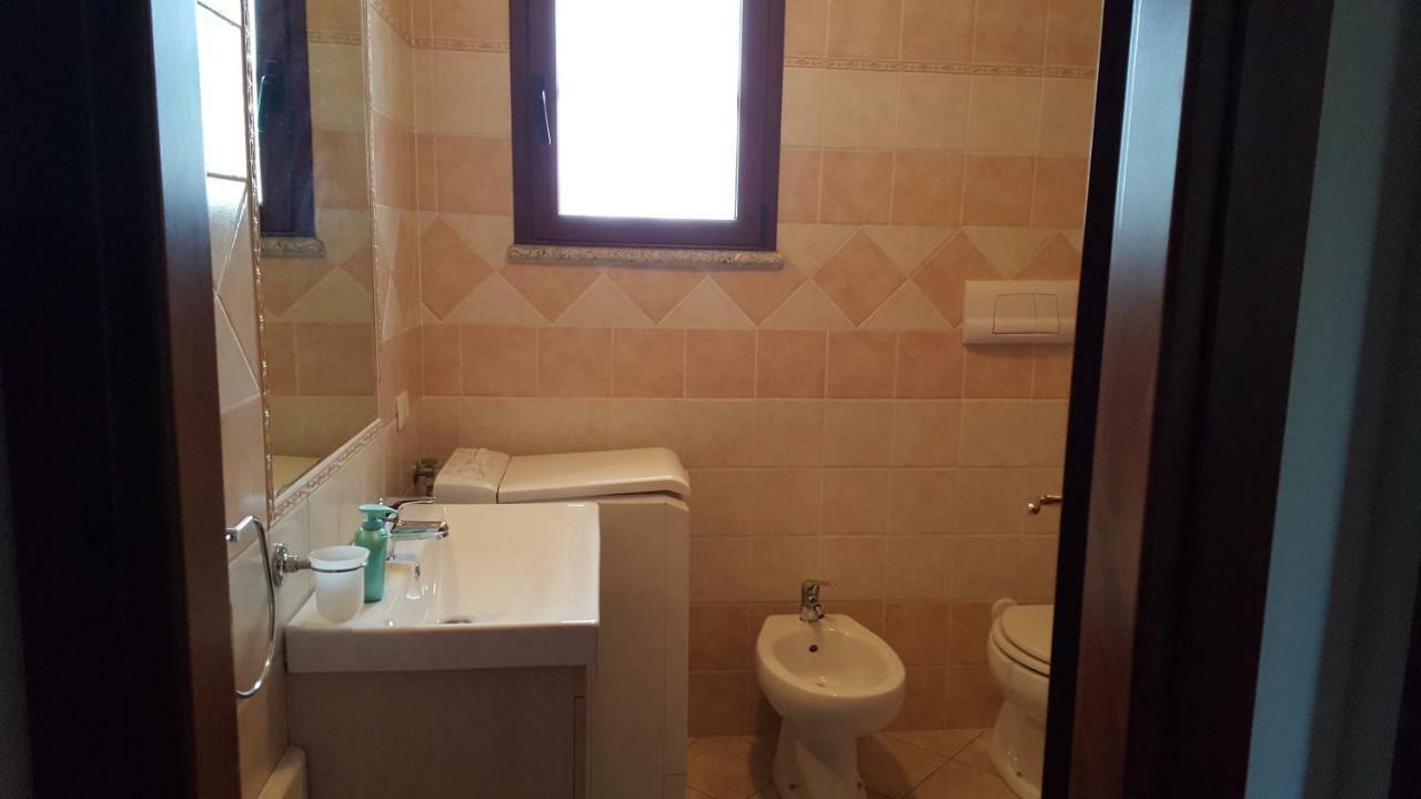 Casa Alice Apartman Budoni Kültér fotó